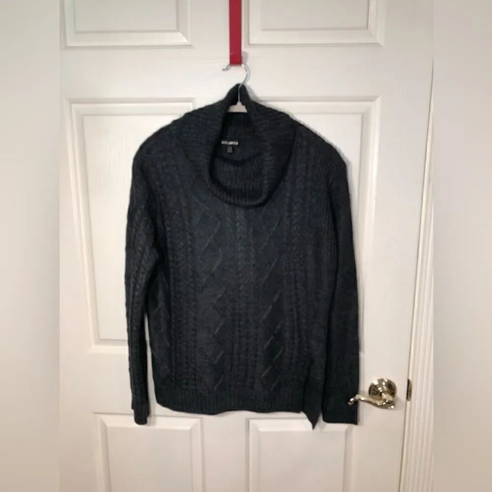 QED London sweater